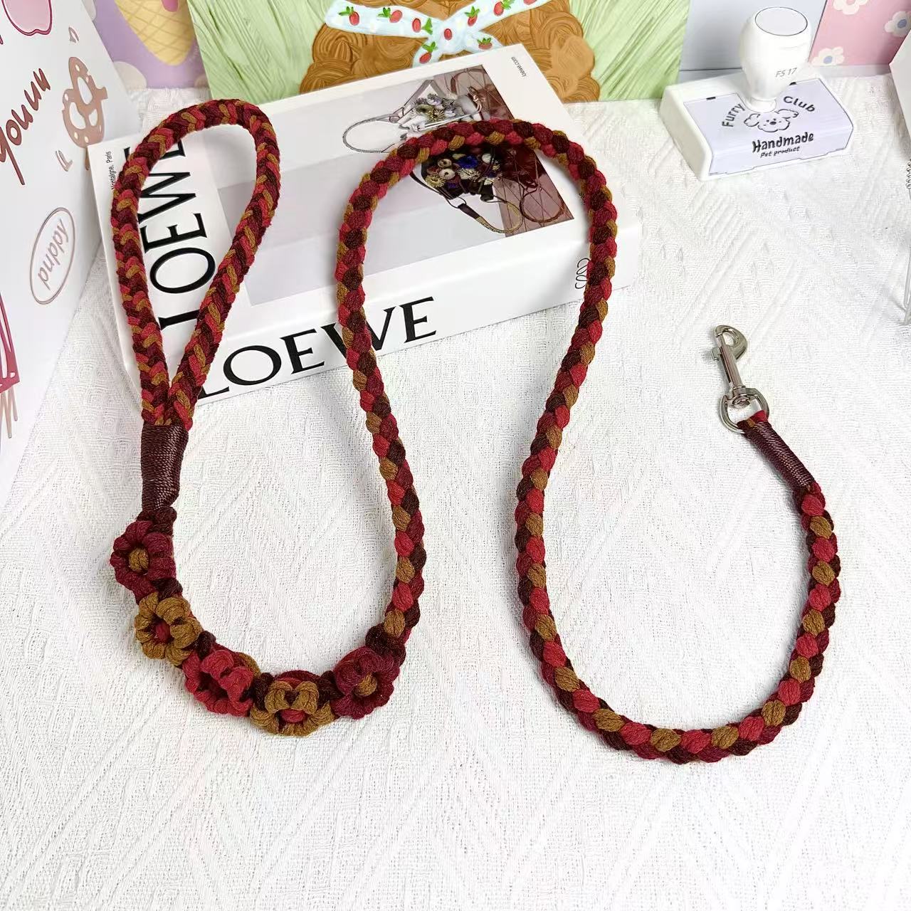 Five Flowers Rope Dog Leash (Red and Brown)